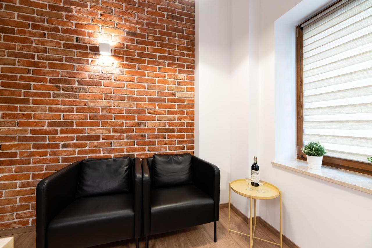 Neo Unique & Bright Apartments, Free Parking, 15min Old Town & Kazimierz - By Homelike Krakow